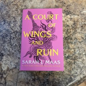 A Court of Wings and Ruin